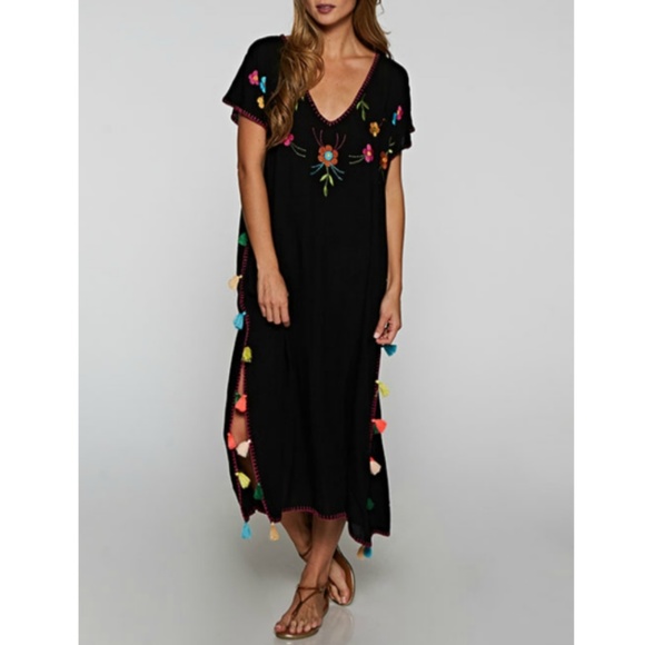 Embroidered Kaftan - Picture 2 of 8